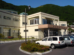 函館市営谷地頭温泉 外観