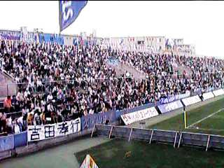 �����̎O�b�򋣋Z��@�ׂ̎Б�猩�Ă���l�������I