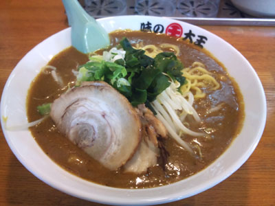 カレーラーメン