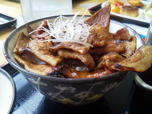 豚丼
