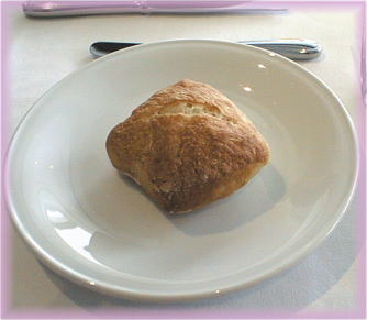 �p��