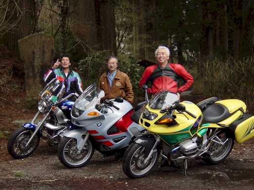 bmw.jpg (32674 oCg)