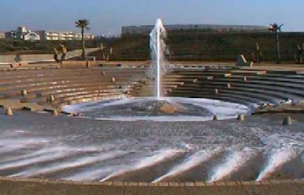 fountain.jpg (16553 oCg)