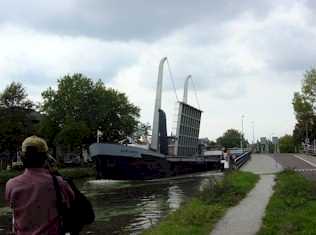 canal.jpg (8665 oCg)