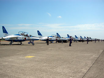 2004年航空自衛隊千歳基地航空祭 ブルーインパルス