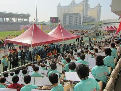 マカオ国際マラソン表彰式での演奏