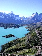 yIG΂ƃNGmX@Lago Pehoe y Cuernos del Paine