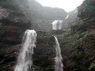 O Three-step waterfall