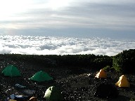 _̃Lv Camping above clouds