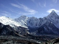 A}_u@Ama Dablam