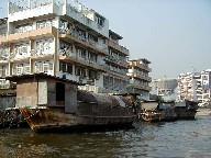 {[gnEX Boat House