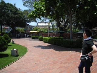 2005-04-30 12:19:08