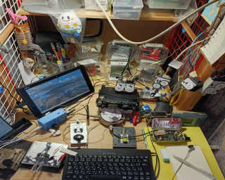 jump to kamyu's photo