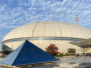 �t�B�M���ANHK�t