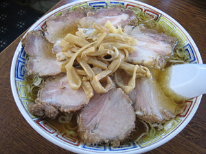 ���[����