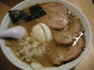 �`���[�V���[����