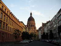 �U�����Ɍ���������