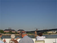 ���C����N���[�Y�X�^�[�g�P