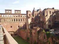 �n�C�f���x���N��