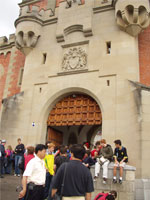 �m�C�V�����@���V���^�C����̖�̑O