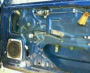 p-mini_p30.jpg(17941 byte)
