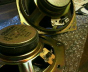 p-mini_p35.jpg(17180 byte)