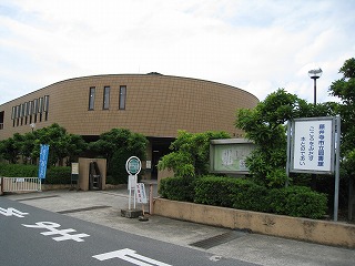 䎛s}