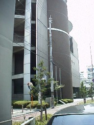 sUwKZ^[
