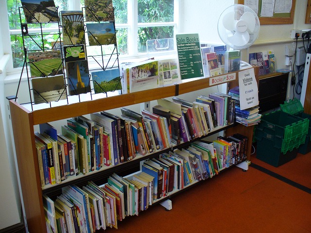 NetherStoweyLibrary  2006.9.27