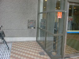 ���s�������}���ف@�ԋp�|�X�g