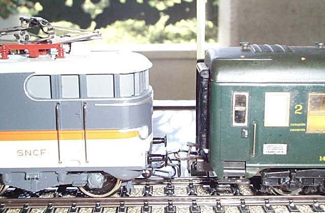 フランスアンティーク 国鉄 SNCF  手信号 レッドシグナルランプ 1950年 フランス国鉄 SNCF | EMUPARIS
