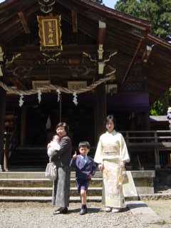 斐太神社にて