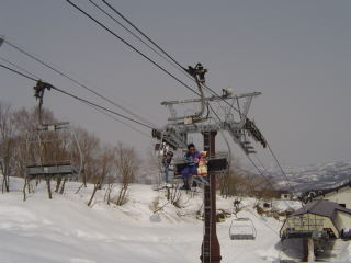 リフトに乗って