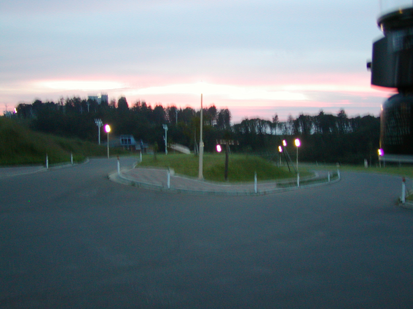 �����q���Y�I�[�g�L�����v��ɓ���