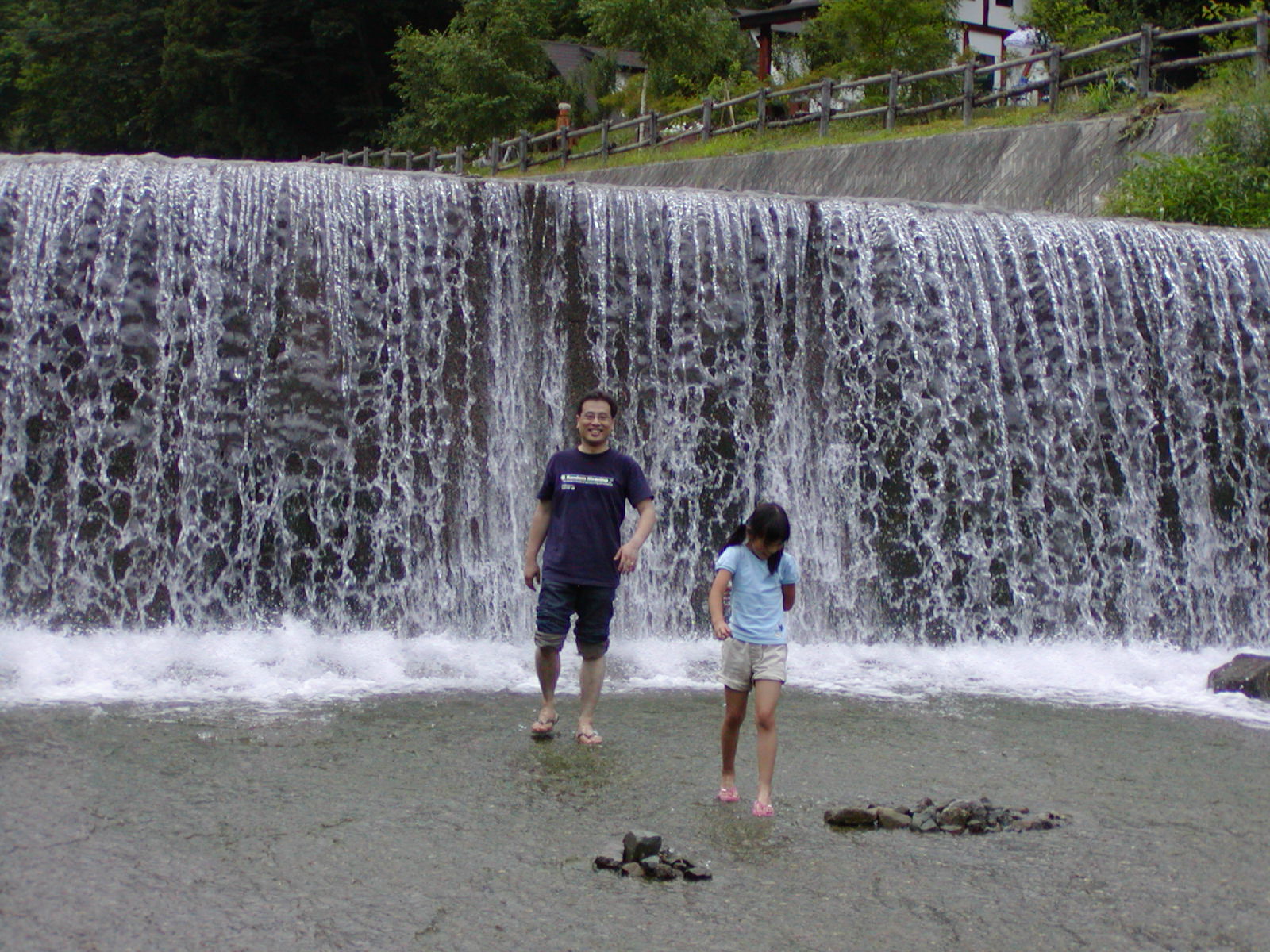 �E�G�X�g���o�[�I�[�g�L�����v��ɂ�