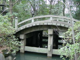 atsuta-jingu25s.jpg^Mc_{