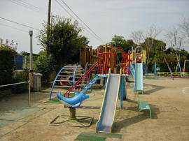10tonami-hoikuen00s.jpg^Lۈ牀