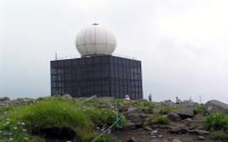 霧ケ峰　頂上のドーム