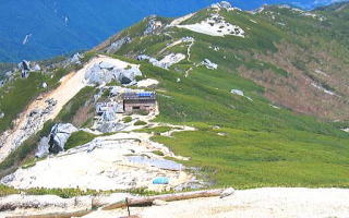 空木岳と駒峰ヒュッテ