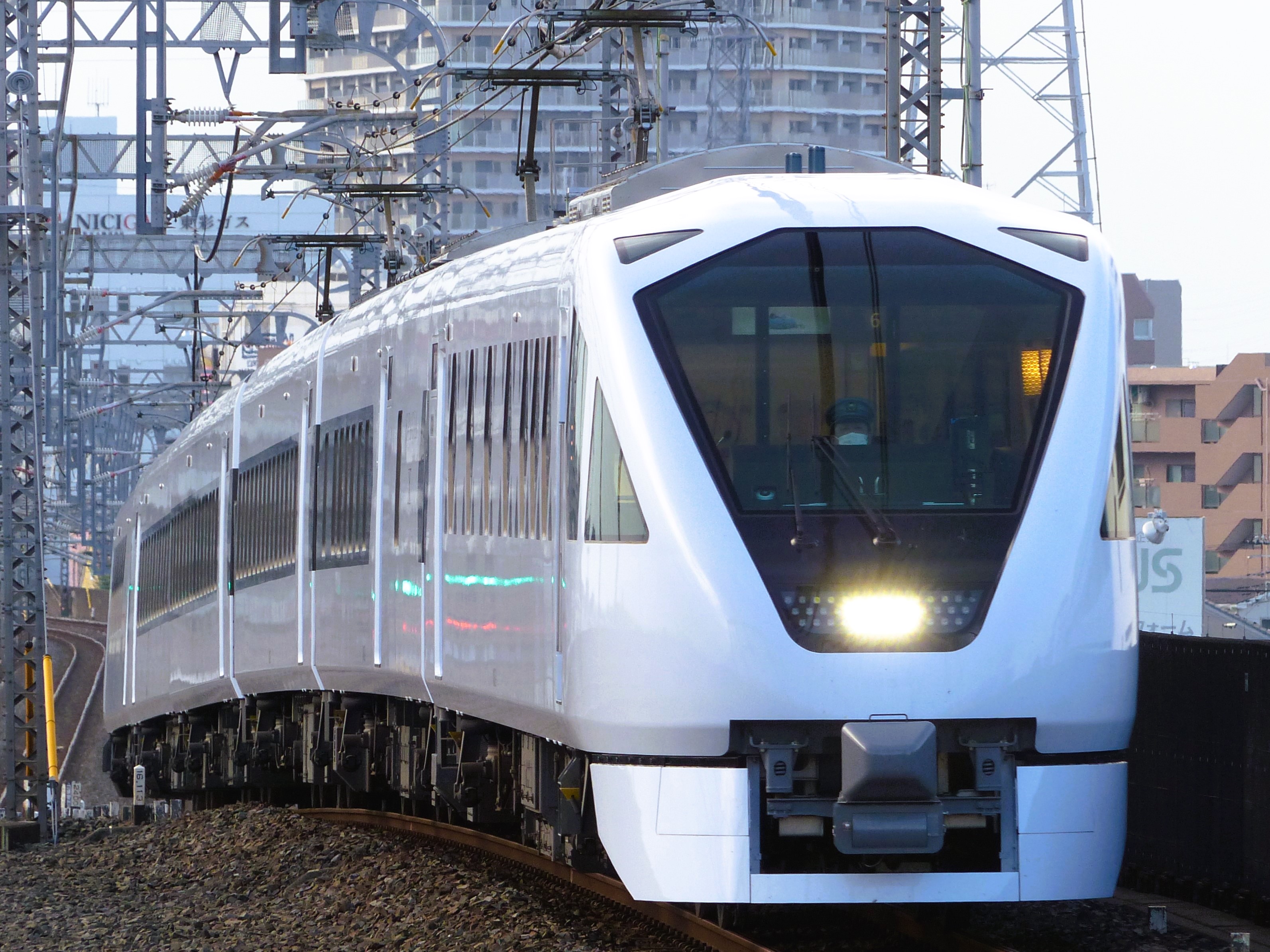 N100F