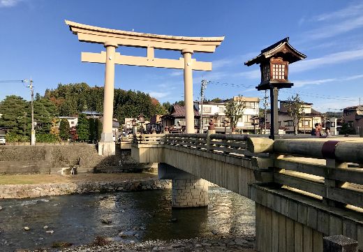 高山市の宮川の宮前橋