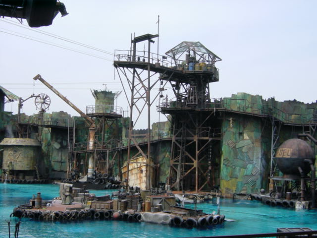 ��s�@����э��ޑO��WaterWorld