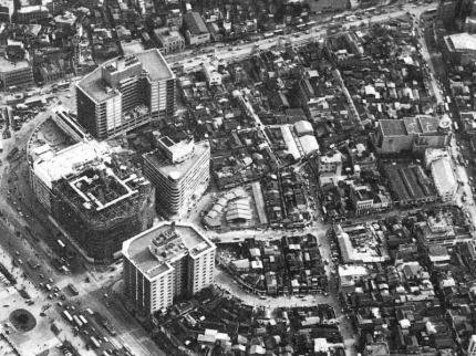 1962年頃の大阪駅前