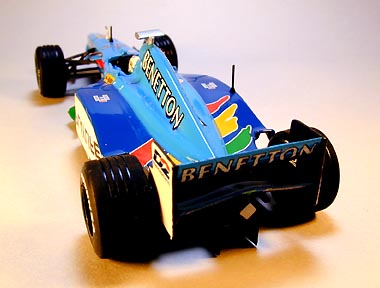 F1museum / Mashines / '99 BENETTON PLAYLIFE B199