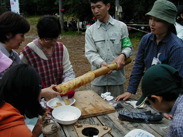 ������юY�i�I