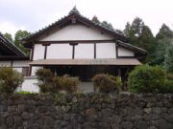 山の辺の道 狭井神社