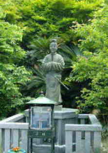 山の辺の道 平等寺