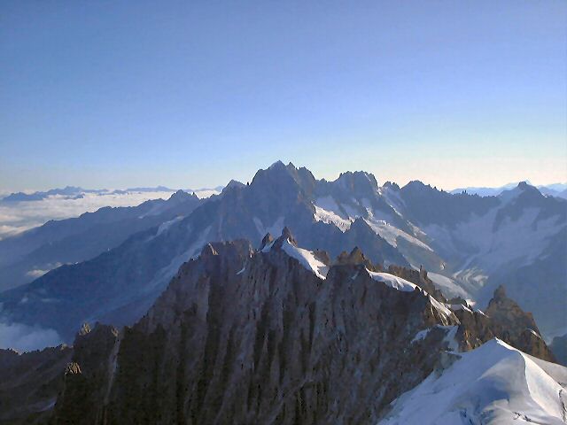 グランジョラスとその針峰群