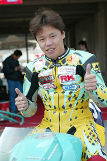 �Ńx�e�����ƂȂ�Ƃ���ȃ|�[�Y��