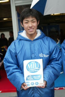 MIU�ɃX�|���T�[�h����Ă���Ƃ�